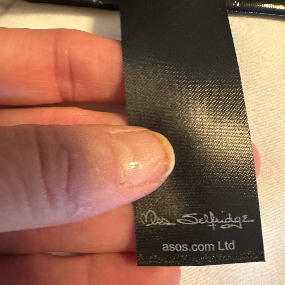 Miss Selfridge Shiny Black Vinyl Leggings - Picture 7 of 8